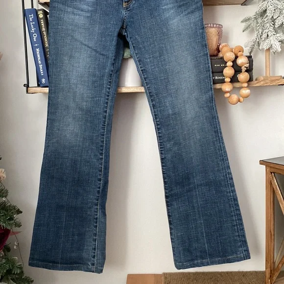 AG the Angel Boot Cut - Picture 5 of 9